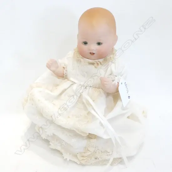 SMALL BABY DOLL. ARMAND MARSEILLE - GERMANY-351 1210K  H. 250MM